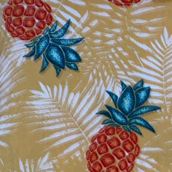 Margaritaville MENS size XL Yellow Red Pineapple Casual Button Down Shirt RAYON - Picture 6 of 12